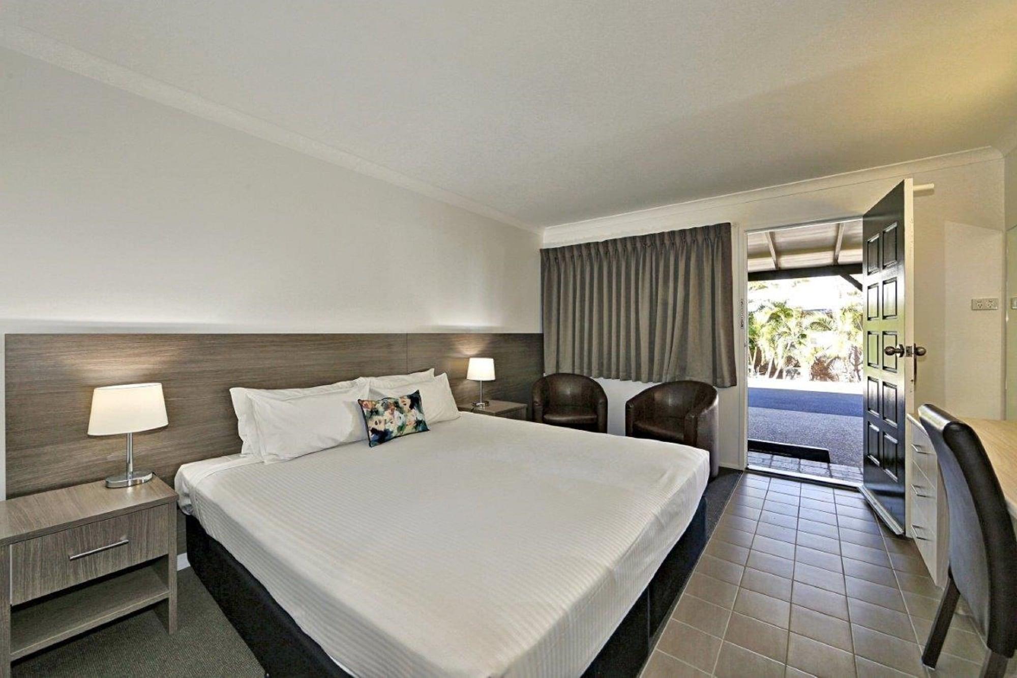 Smart Motels Bert Hinkler Bundaberg Exterior photo