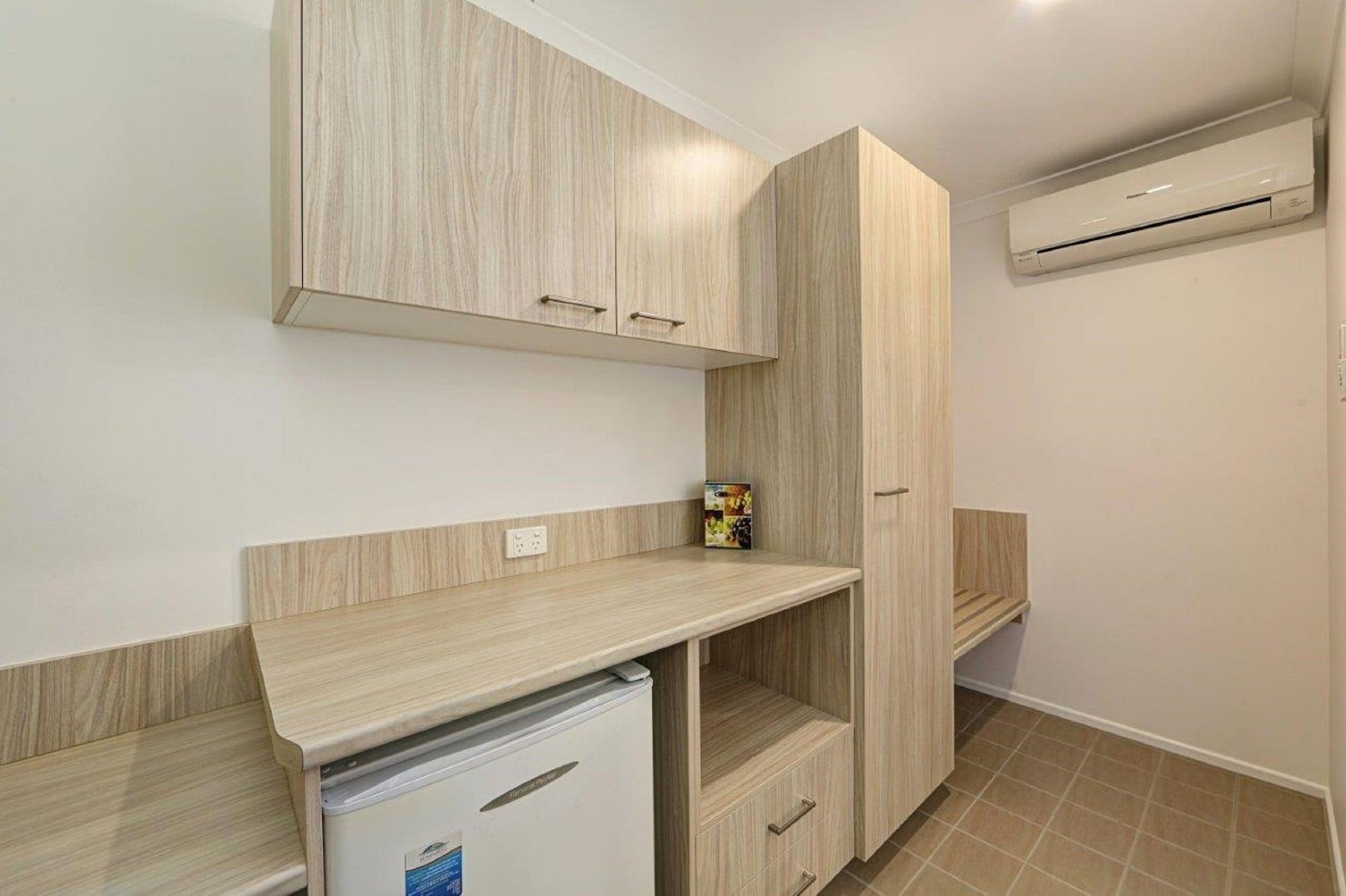 Smart Motels Bert Hinkler Bundaberg Exterior photo