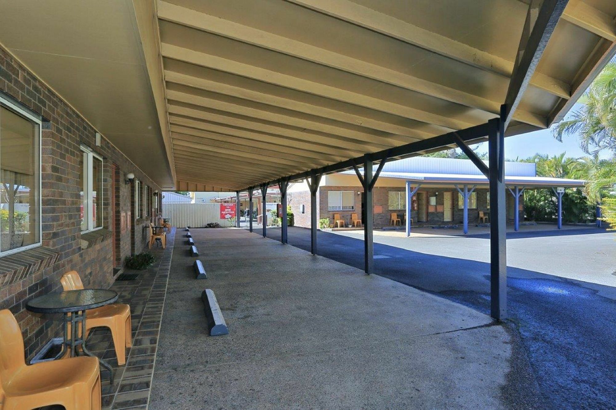 Smart Motels Bert Hinkler Bundaberg Exterior photo